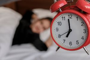 Schlafstörungen können bei Kindern zu vielen Problemen führen
